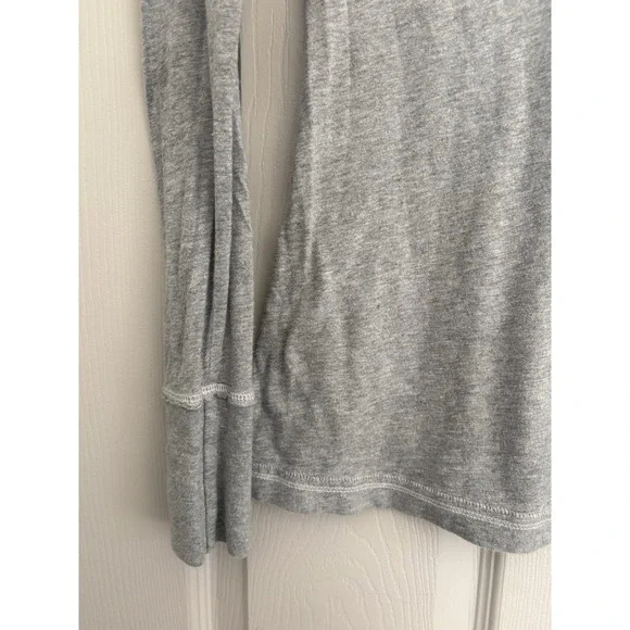 Abercrombie & Fitch Y2K Vintage Bella Swan Cotton Long Sleeve Women's Gray Small